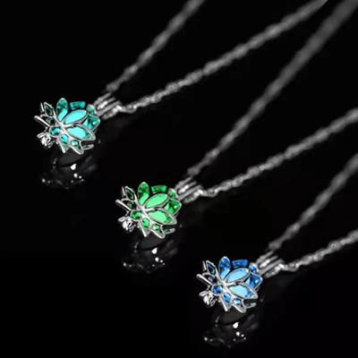 Leuchtende Lotus-Anhänger-Halsketten für Frauen, im Dunkeln leuchten, einfache Blume, leuchtende Halskette, Modeschmuck, Zubehör
