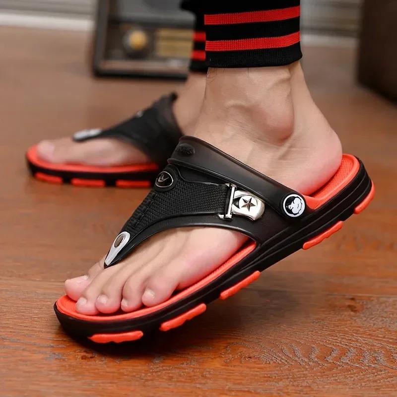 Men's Flip Flops Beach Slippers Sandals Summer Men's Flat Shoes Antiskid Fashion Designer Slippers Rubber Casual Shoes 2025