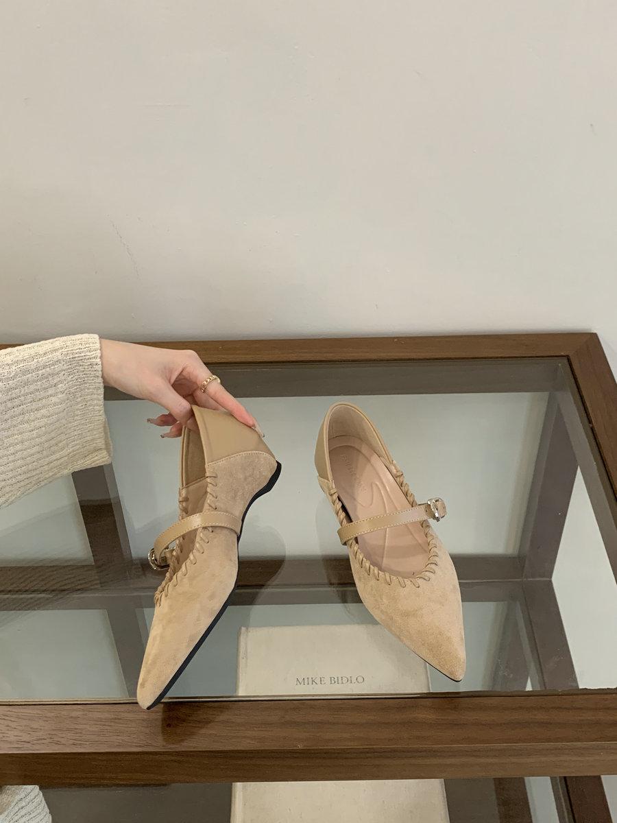 

Замшевые ретро Мэри Джейн с острым носком, с небольшой скрытой платформой, маленькие одинарные туфли, осень 2025, новые, универсальные, ленивые, на каблуке-рюмочке, женские туфли 39 абрикосовый