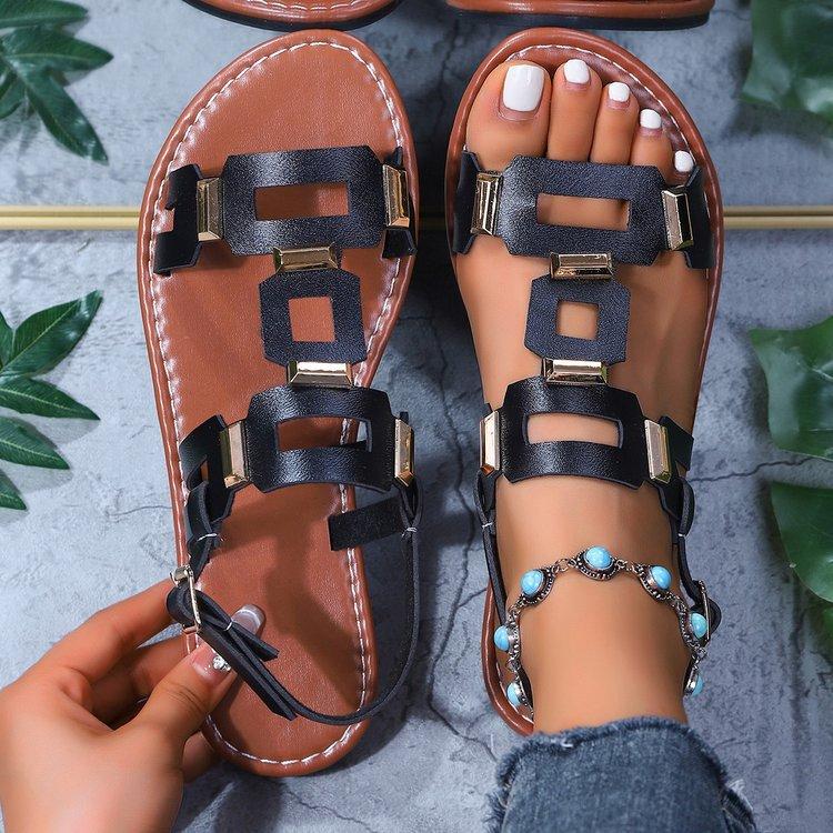 Ladies' Casual and Fashionable Metal Buckle Decoration, Classic and Comfortable Flat Bottomed Lightweight Beach Slippers