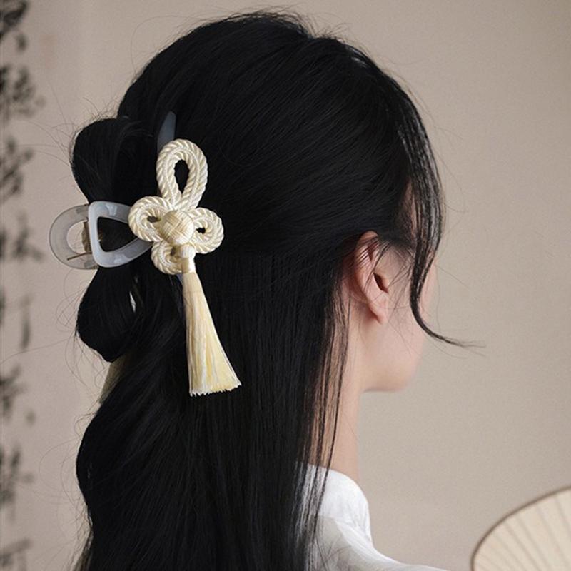 New Chinese Style Ancient Style Hand Woven Tassel Acrylic Clip Elegant Dignified Cheongsam Hanfu Braided Updo Hair Accessories