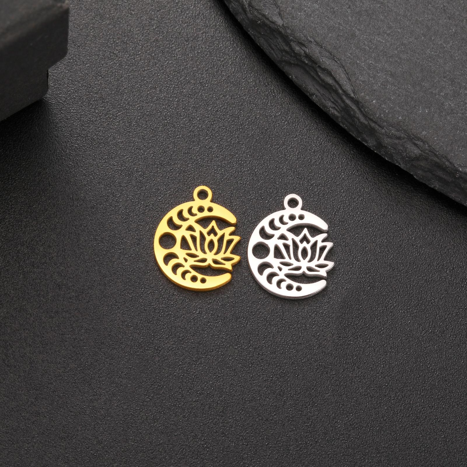 

LIKGREAT 5pcs/lot Wholesale Lotus Charm for DIY Bracelet Necklace Stainless Steel Jewelry Handmade Boho Gift for Jewelry Making Silver
