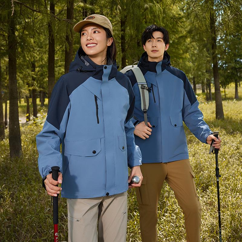 Unisex Windproof Waterproof 3-in-1 Logo Windbreaker Jacket with Detachable Coat for Couples