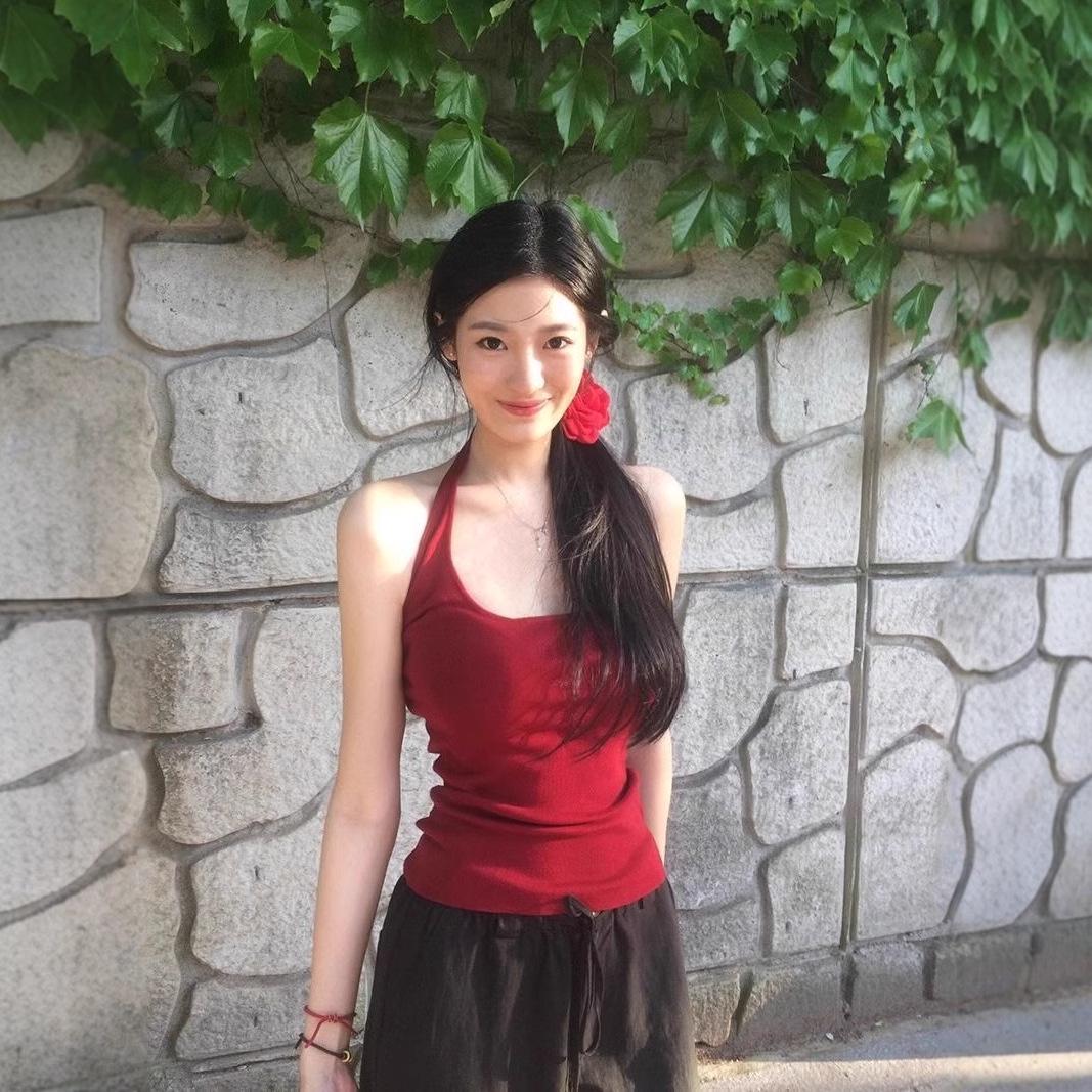 

Elegant Red Camisole: Women s Slimming & Flattering Summer Top One Size