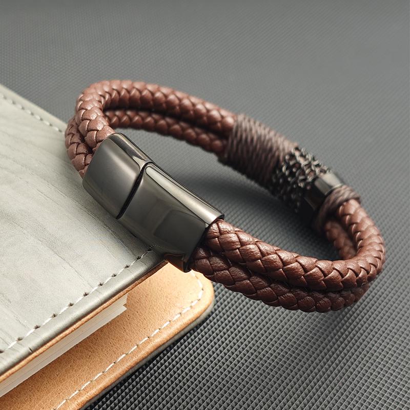 Fashion O-chain Charm Classic Men's Leather Bracelet Black Brown Color Stainless Steel Magnet Bangle Punk Men's New Year Gifts