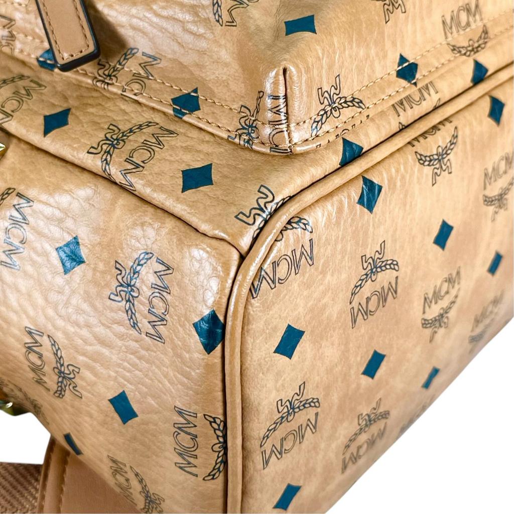 MCM Stark Sidestuds Visetos MMKAAVE15C0001 Backpack Â· Daypack light brown Women used