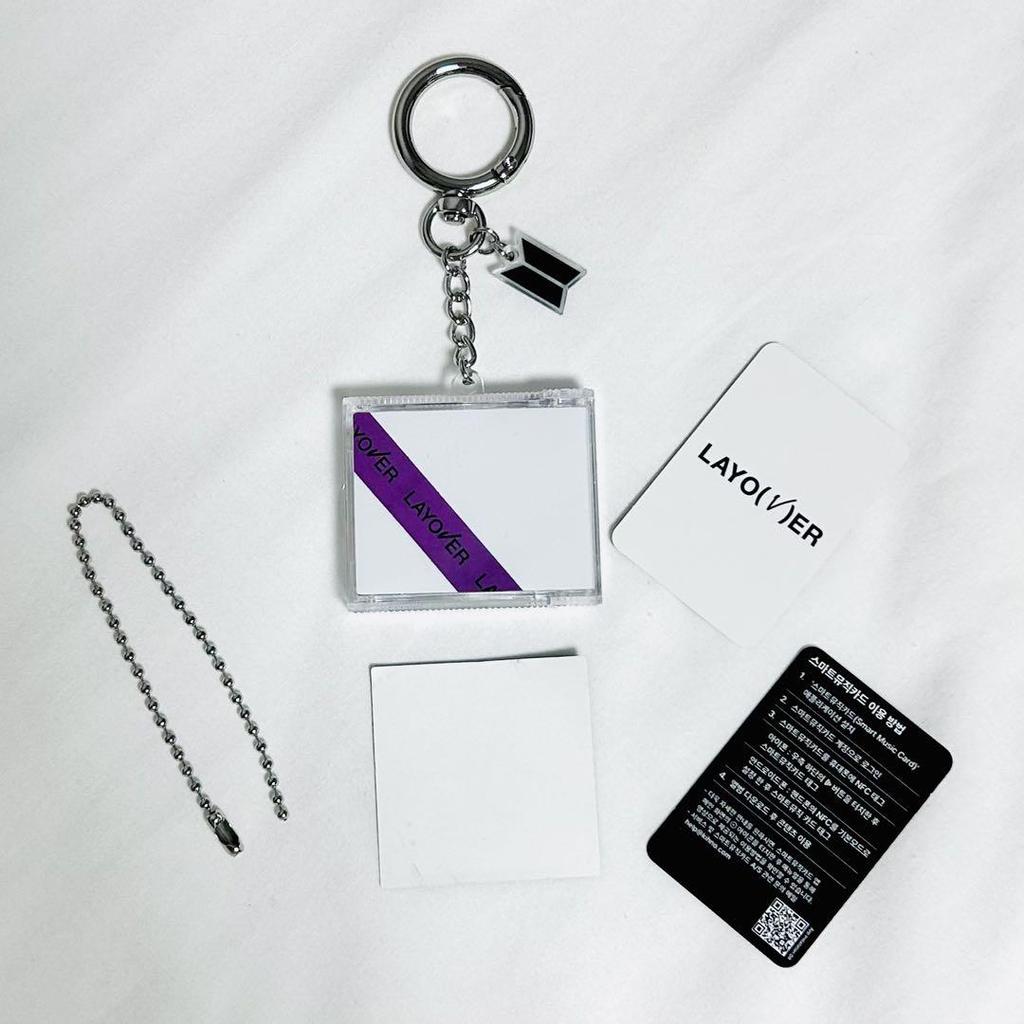 [USED] BTS Mini Album Key Ring Gacha Capsule Toy Taehyung V