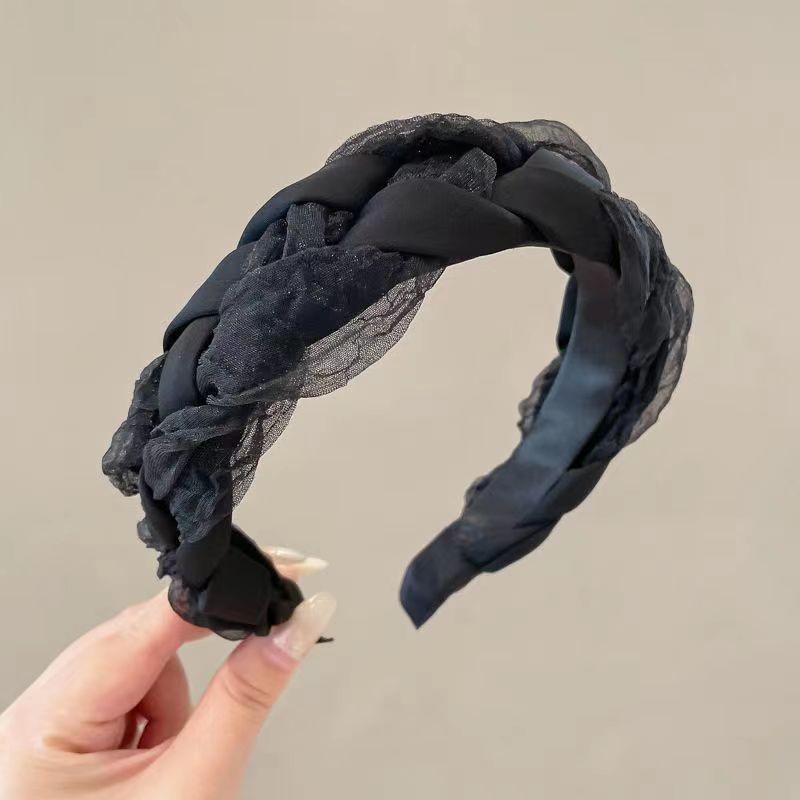 French Retro Braided High-Grade Headband: High Skull Top, Non-Slip, Perfect for Washing Face.