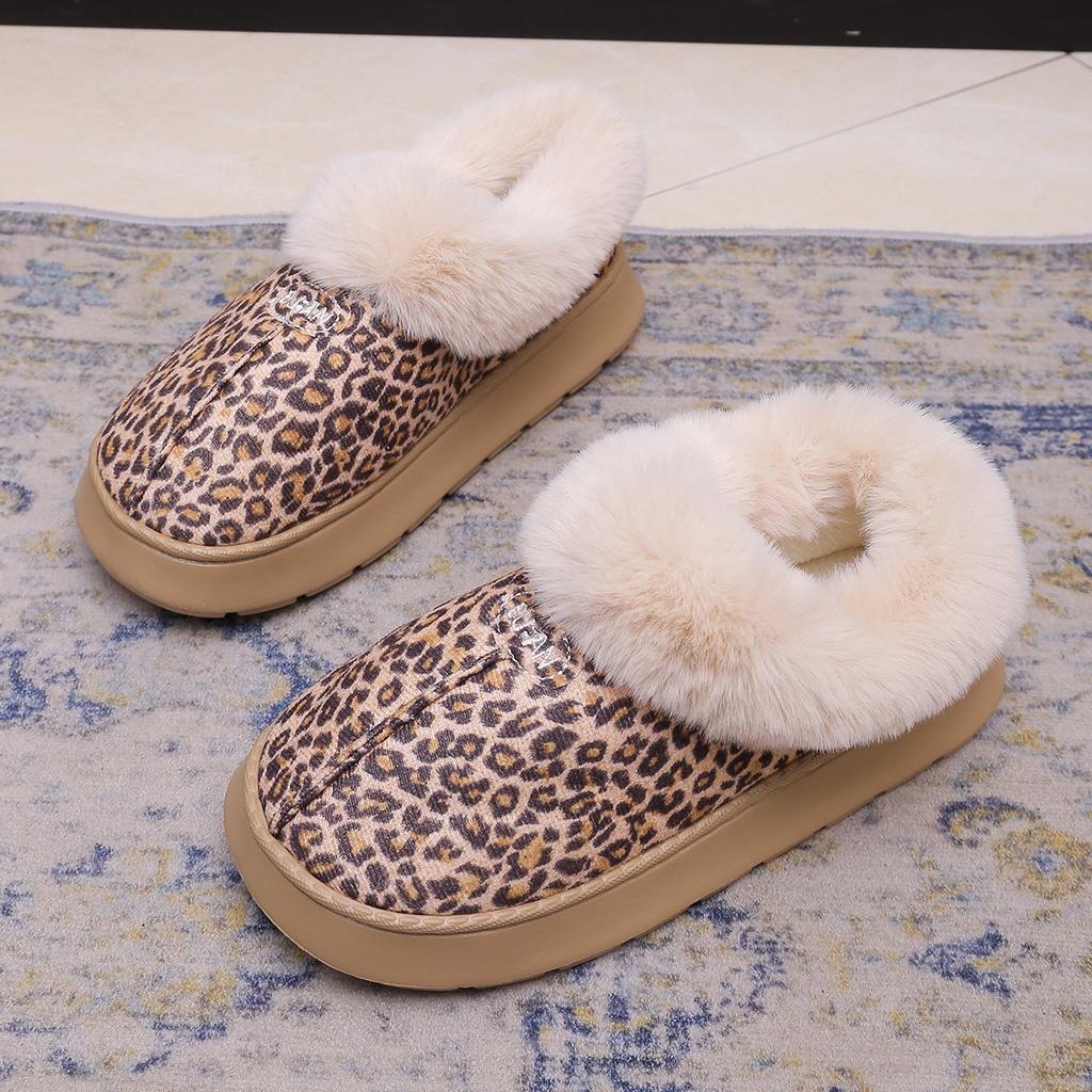 Winter Women Warm Plush Slippers Female Thick-soled Indoor Furry Shoes Men Outdoor Fashion Non-slip Slides Couples Cute Boots