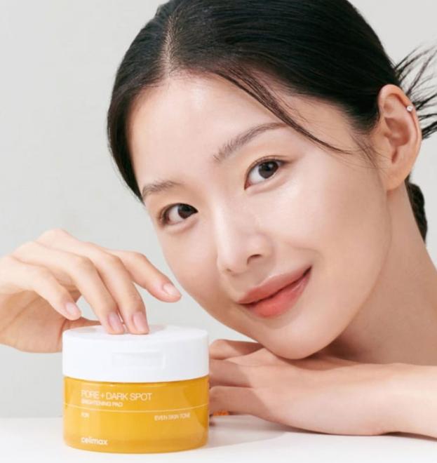 CELIMAX Brightening Pore Pads with Niacinamide – 40 Pads