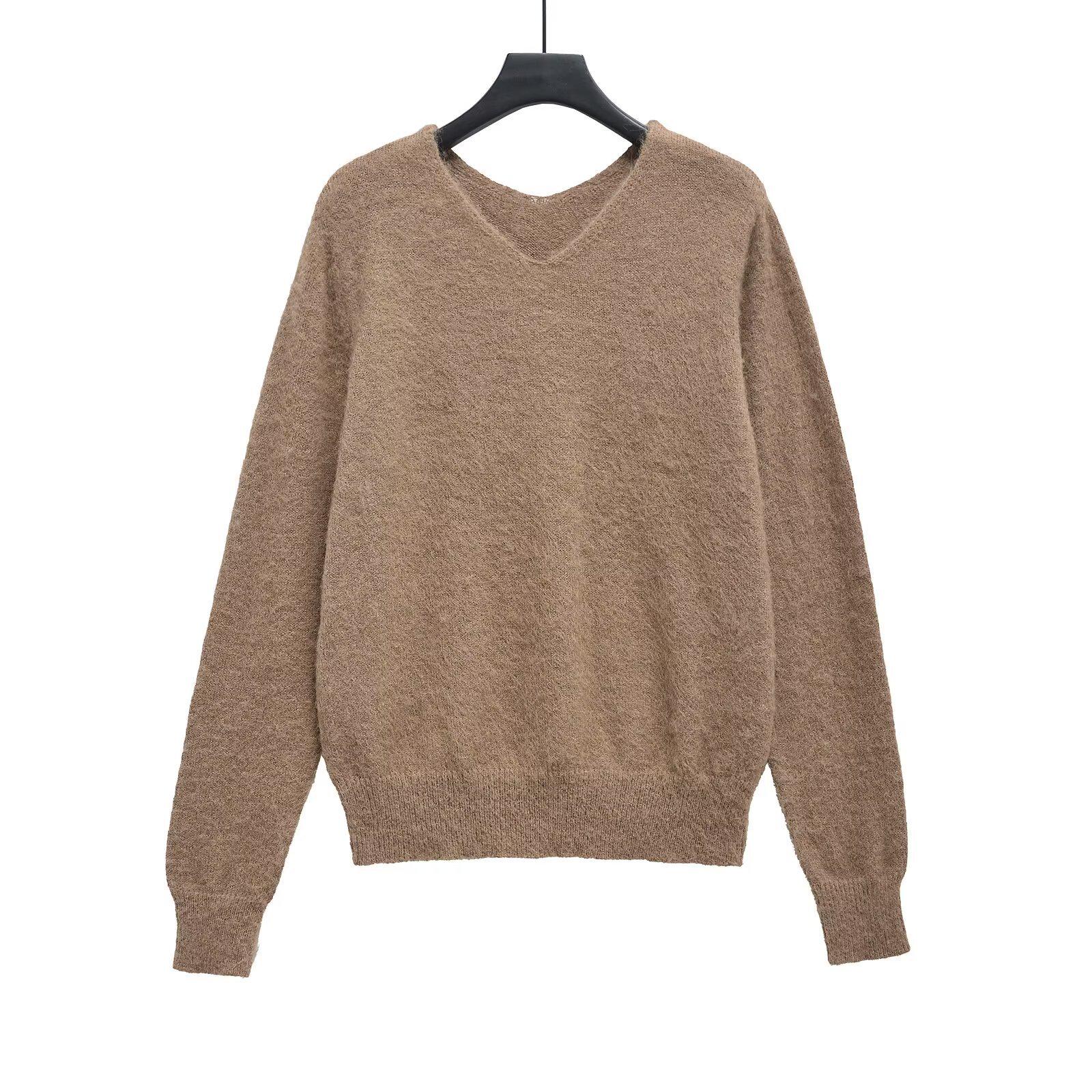 

2024 Autumn/Winter Women s Fashion: Loose V-Neck Knitted Sweater S верблюд
