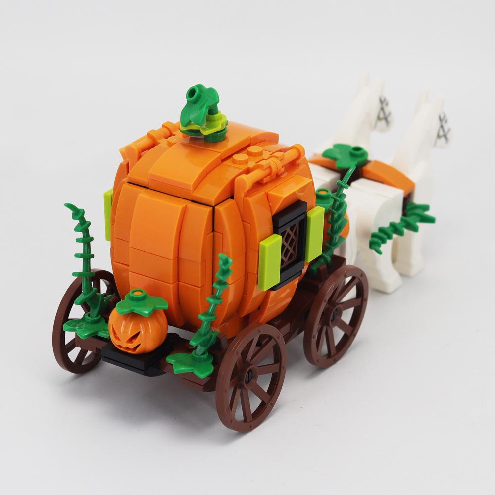 Building Block Carriage Assembly Halloween Scene Ornament Pumpkin Carriage Transportation Model Holiday Ornament