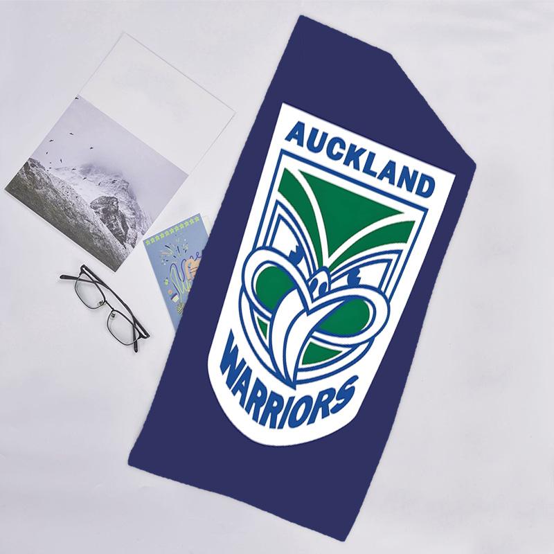 1pc Football Team (10) Beach Towel, Beach and Seaside Swimming Pool Equipment, Fashion Pattern, Rectangular, Travel Essentials
