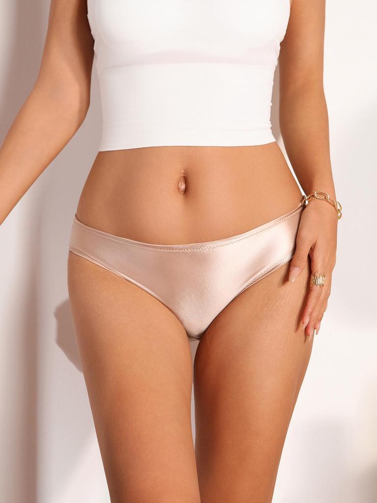 Plus Size Women's Sexy Cotton Breathable Elastic Triangle Panties - European & American Style, Oily Fabric, Comfortable Fit.