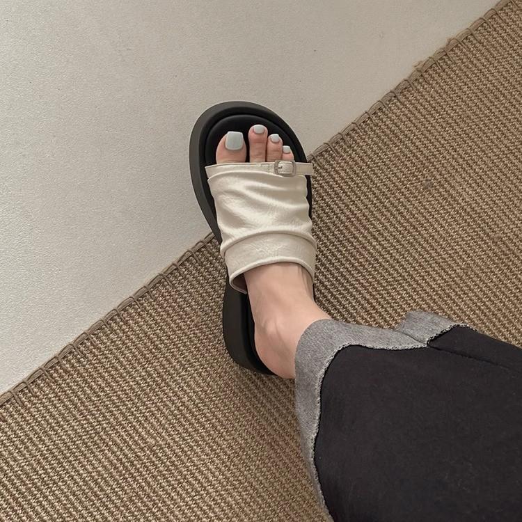 Gu Yun dopamine cool slippers heightening casual sandals women's platform versatile beach shoes outer wear pleated one-word slippers