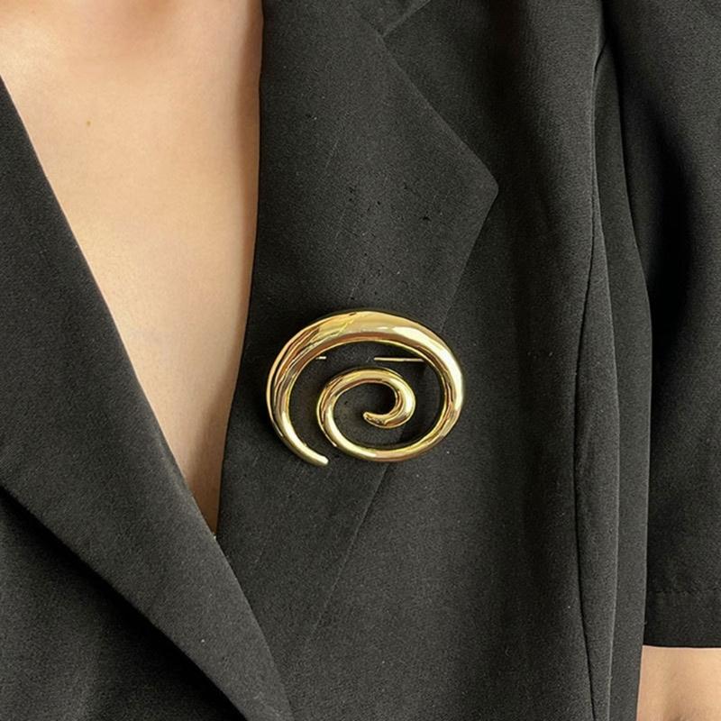 Unique Vortex Lapel Pin Adornment Gold/Silver Dressing Up Vortex Brooch Stylish Lapel Pin for Fashion Enthusiasts