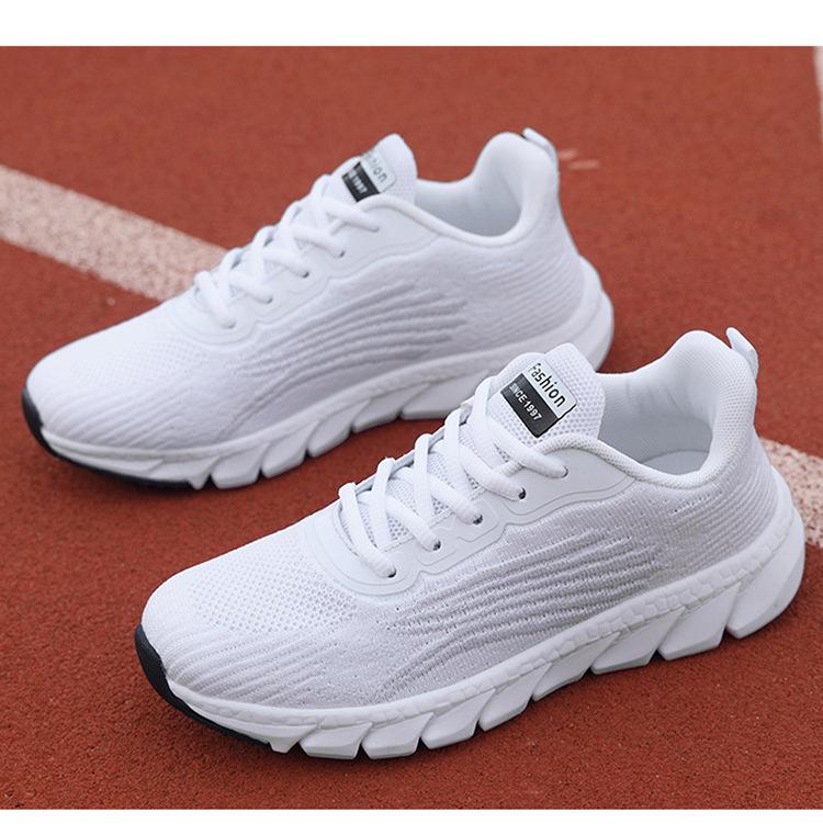 New Shoes, Sports Shoes, Ultra-light Q-elastic, Lightweight Soft-soled Breathable Mesh Travel Shoes, Couple Running Shoes
