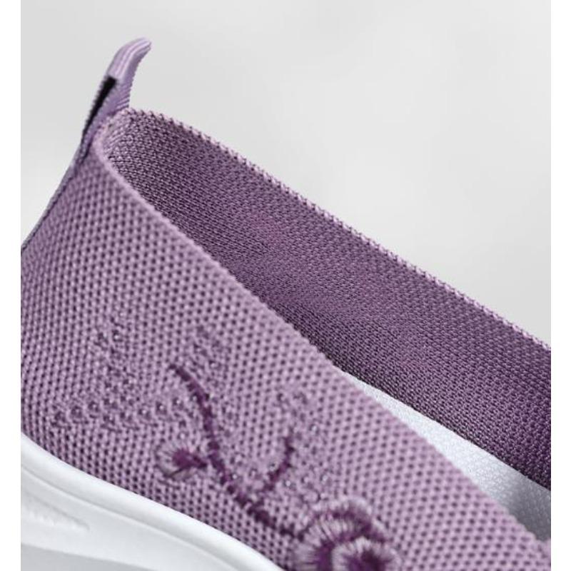 Women's Breathable Mesh Shoes Fashionable Comfortable Cloth Shoes Summer Casual Shoes