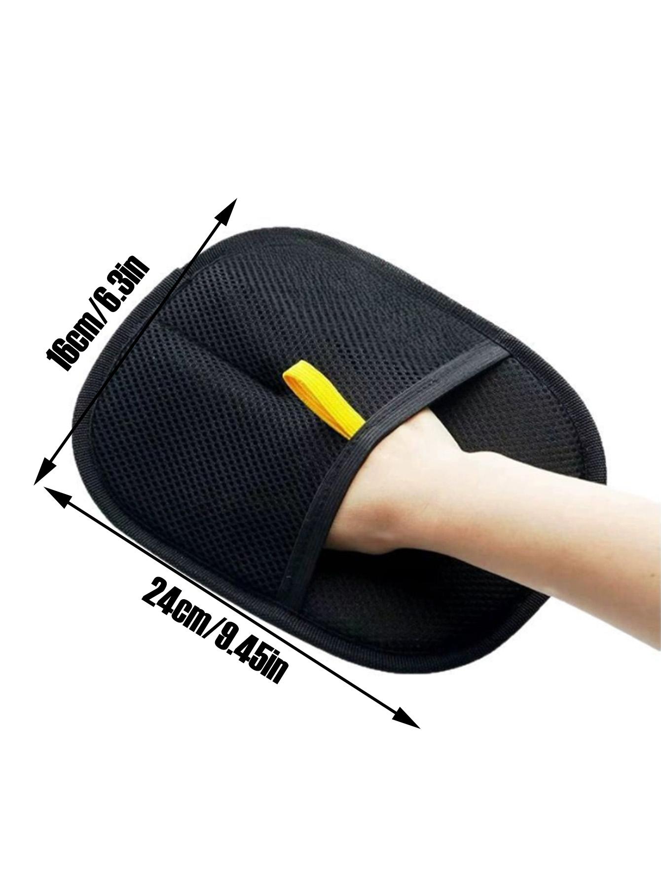 

Pet electrostatic hair removal gloves for dogs and cats, hair removal brush gloves, carpet and clothing hair cleaning brush чёрный