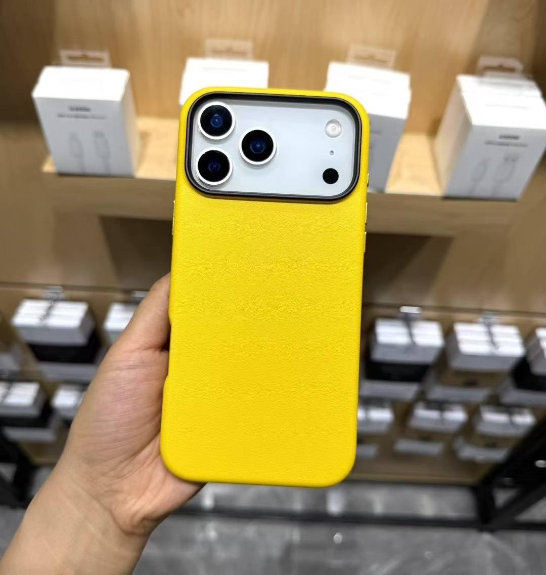 

Solid Color Genuine Cowhide Leather Case for iPhone17 Pro Max 17Pro Air Bussiness Style Frosted Phone Cover Soft Edge Hard Shell iPhone Air жовтий