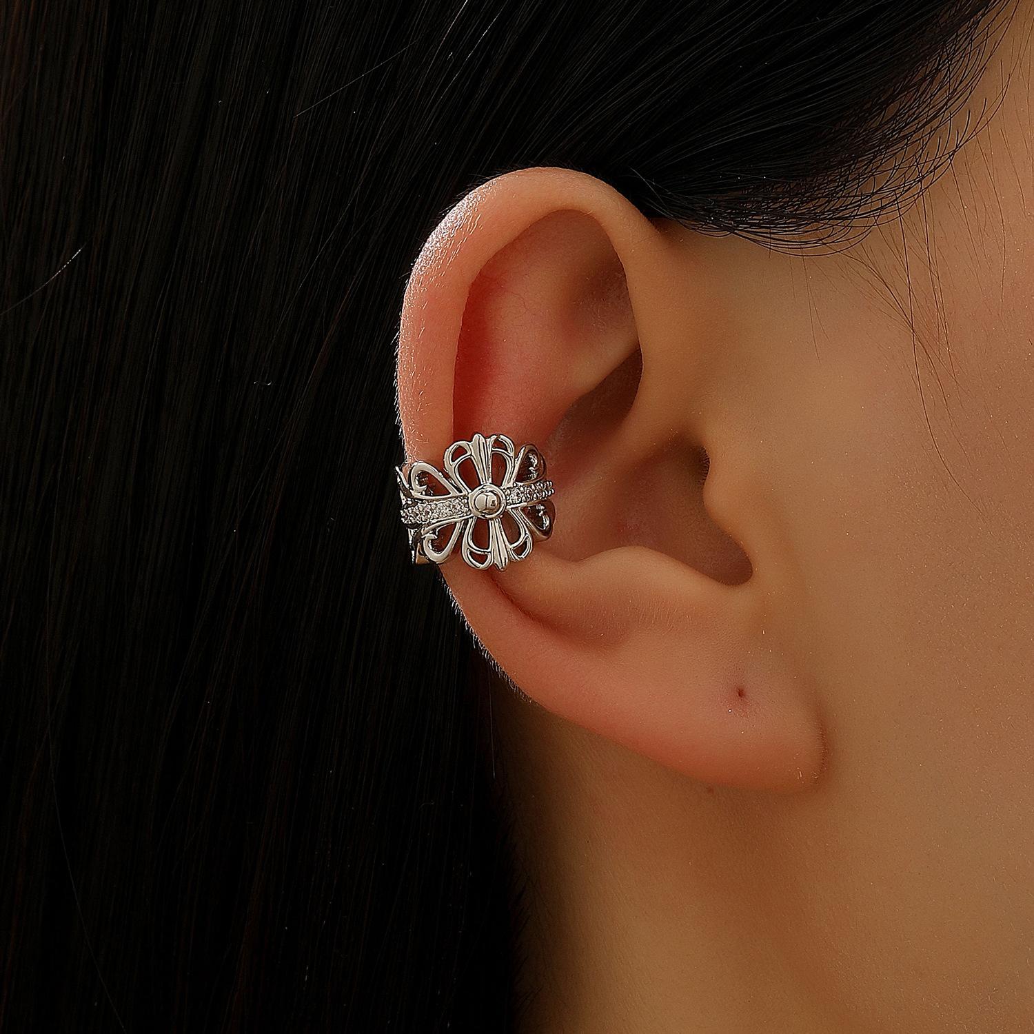 Copper Inlaid with Zirconia Clip Earrings for Women Silver Plated Cross Snowflake Without Piercing Ear Cuff Girl Jewelry