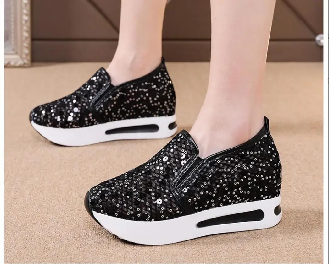 

Модные женские кроссовки с цветочной вышивкой с блестками, сетчатые кроссовки для женщин, слипоны, повседневная удобная обувь на каблуке, женские туфли-клинья 40 чёрный