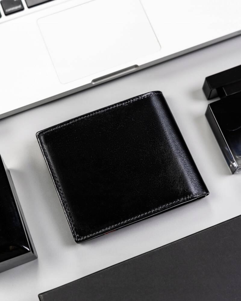 Elegant Men's Leather Wallet - Rovicky