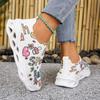 Zapatos tejidos voladores 2025 nuevos zapatos de suela gruesa combinación de colores de caña baja comercio exterior talla grande moda deportiva y de ocio zapatos individuales para mujer