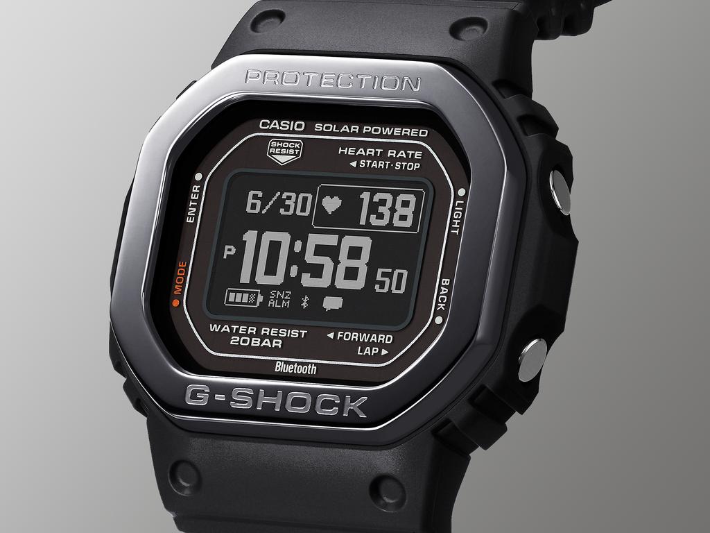 Casio Orologio Digitale Uomo Acciaio Inossidabile Resistente all'Acqua 200M Resistente agli Urti Quarzo DW-H5600MB-1