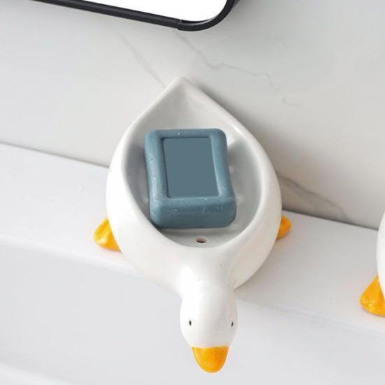 Duck-Shaped Soap Box Non-Slip Design Self-draining Easy to Clean Universal Soap Holder Bathroom Decoration