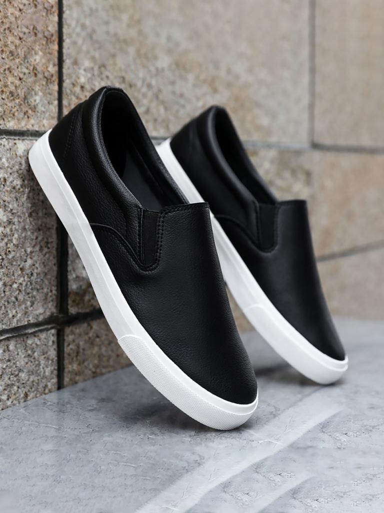 Men's Lightweight Slip On Loafers Stain Resistant Soft Sole Casual Flats Stylish Business Comfort Shoes
