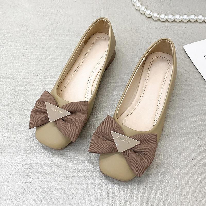 Autumn New Square Head Butterfly Doudou Shoes Shallow Commute Fashionable Versatile Skirt Low Heel Single Shoes