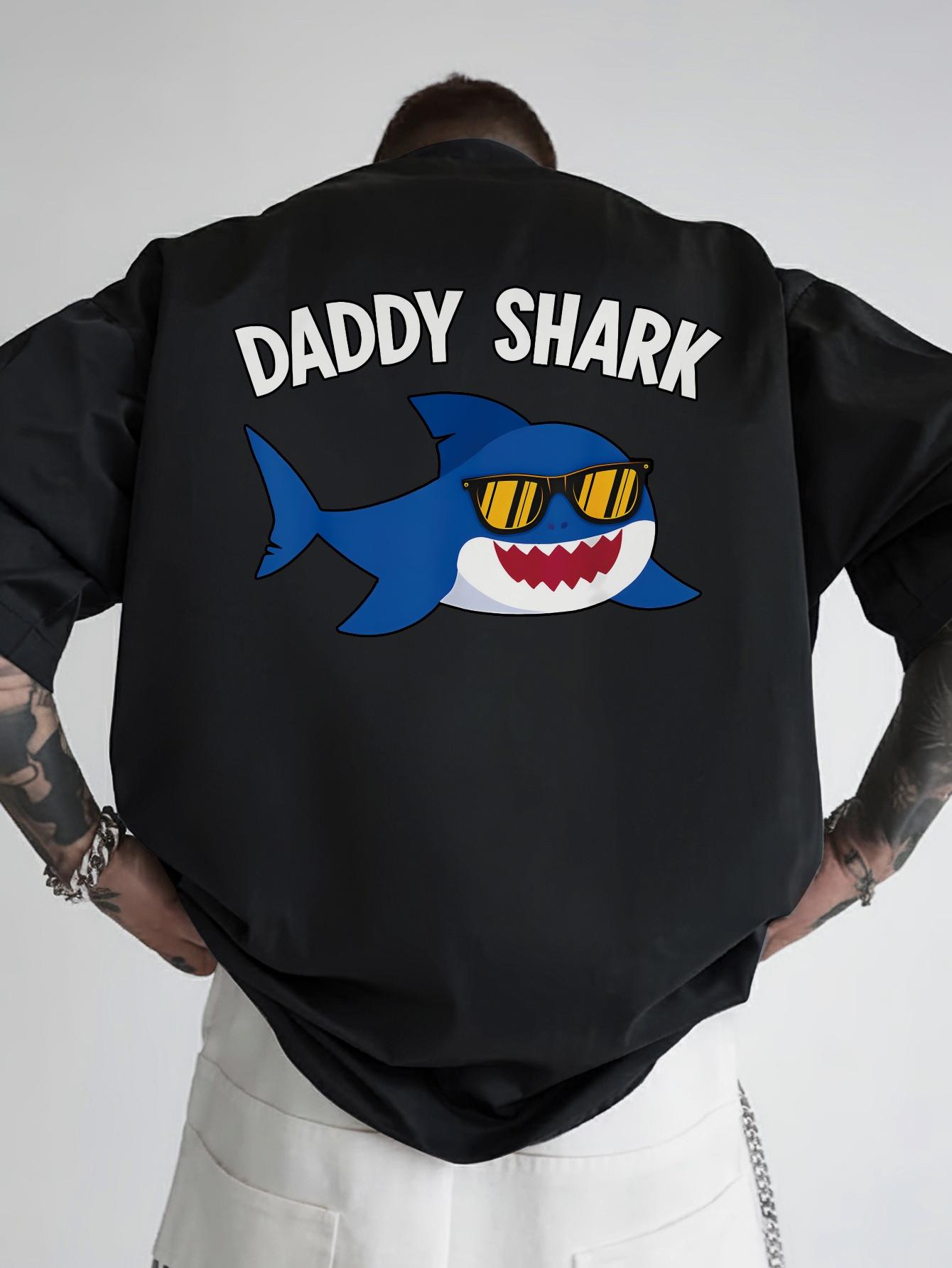 Daddy Shark Graphic T-shirt - Fun Shark Design with Yellow Fashion Glasses XXXL