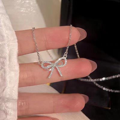 Edelstahl Schleife Schlüsselbeinkette für Damen - Sommer Leichter Luxus Nischendesign