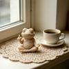 Meditatieve Kikkerbeeldje 3D Geprint Grappige Zen Yoga Kikker Tuinbeeld met Middelvinger voor Bureau Planken Huis Kantoor Terras Decoratie