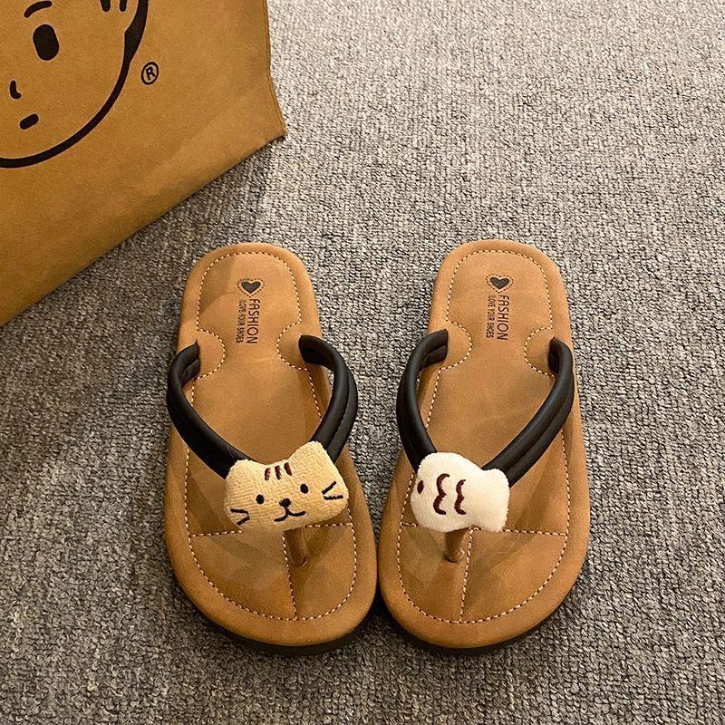 Casual Versatile Outer Wear Flat-bottomed Cool Slippers Niche Design Sense Cute Cartoon Flip-flops Women 2025 Summer and Autumn New Models