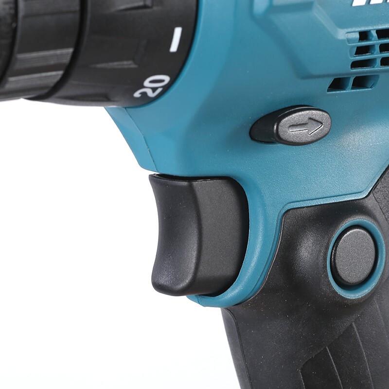 Makita DF0300 Perceuse-visseuse filaire prise CN (adaptateur inclus)