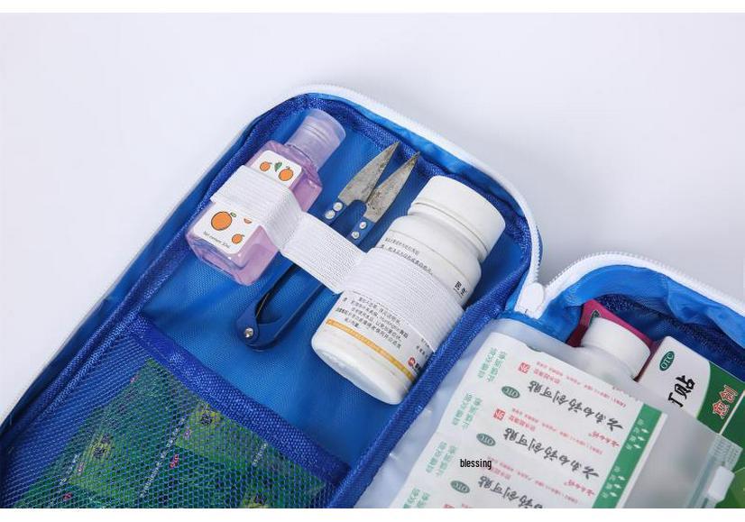 Portable First-Aid and Medicine Storage Bag for Students and Home Use