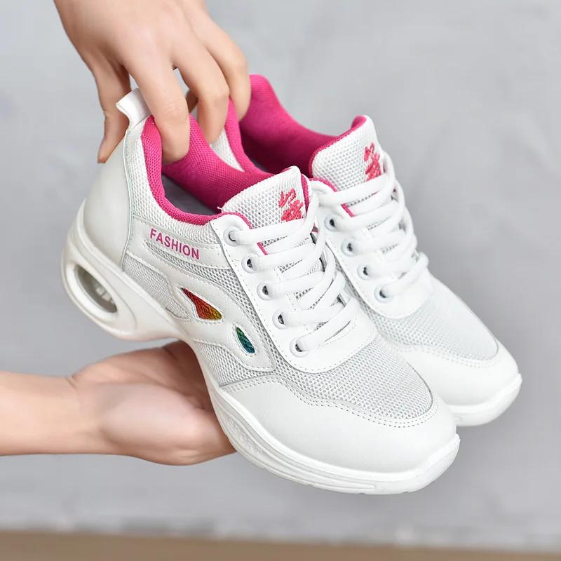 Women Dance Sneakers for Woman Jazz Shoes Mesh Modern Outsole Dance Sneakers Breathable Lightweight Dancing Fitness Shoes For