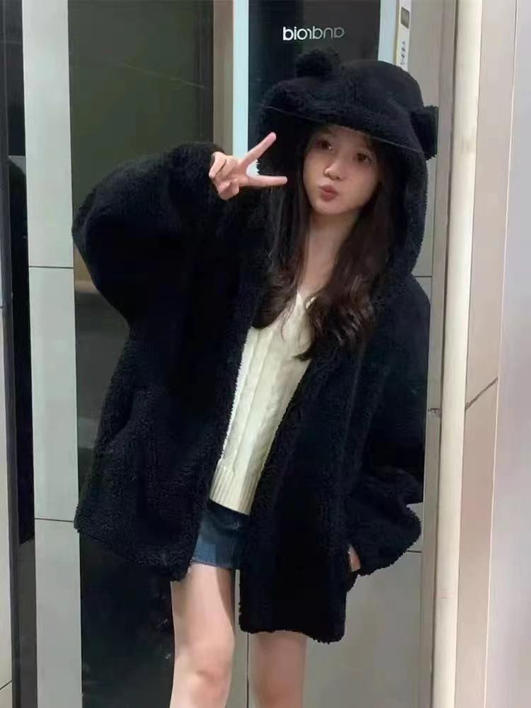 Slightly Plump Plus Size Lambswool Teddy Bear Coat with Black Bear Ears - Thick Fluffy Hooded Overcoat for Autumn and Winter