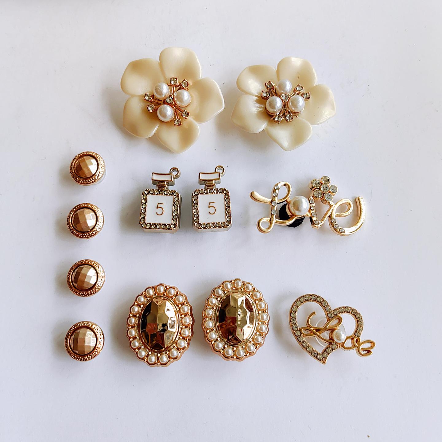 

Новые DIY дырочные туфли обувные цветы жемчуг цветочные бутылка цветок сливы жемчуг любовь ЛЮБОВЬ декоративная пряжка аксессуары обувная пряжка