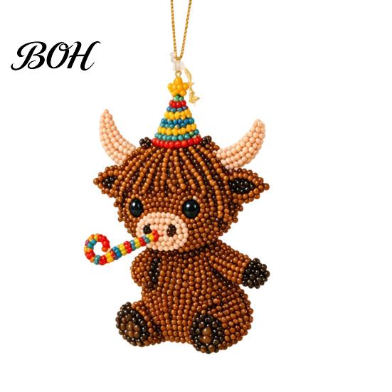 Stress Relief Craft DIY Highland Cow Beading Kit, Cute 3D Bead Pendant Handmade Ornaments with Colorful Beads And Instructions, Beadwork Kit