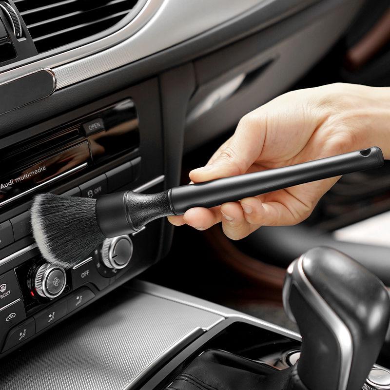 Detail kartáče na mytí auta Malý automobilový nástroj na čištění interiérů Čisticí kartáč pro výstup vzduchu z klimatizace
