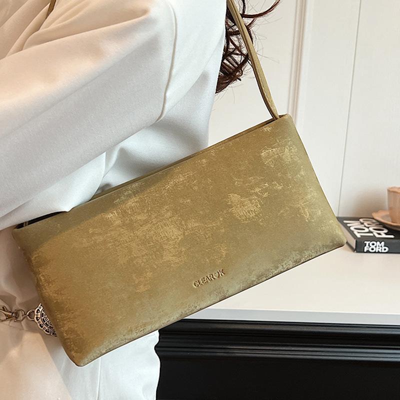 Korean version niche design baguette armpit bag foreign feeling retro solid color simple shoulder bag elegant small square bag women's bag