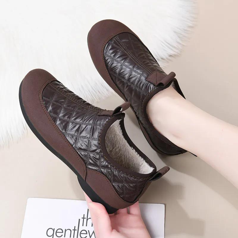 WTEMPO Autumn Winter Large Size Warm Plush Slip-on Casual PU Shoes Women's Faux Leather Solid Color Soft Sole Non Slip Flat Heel Shoes