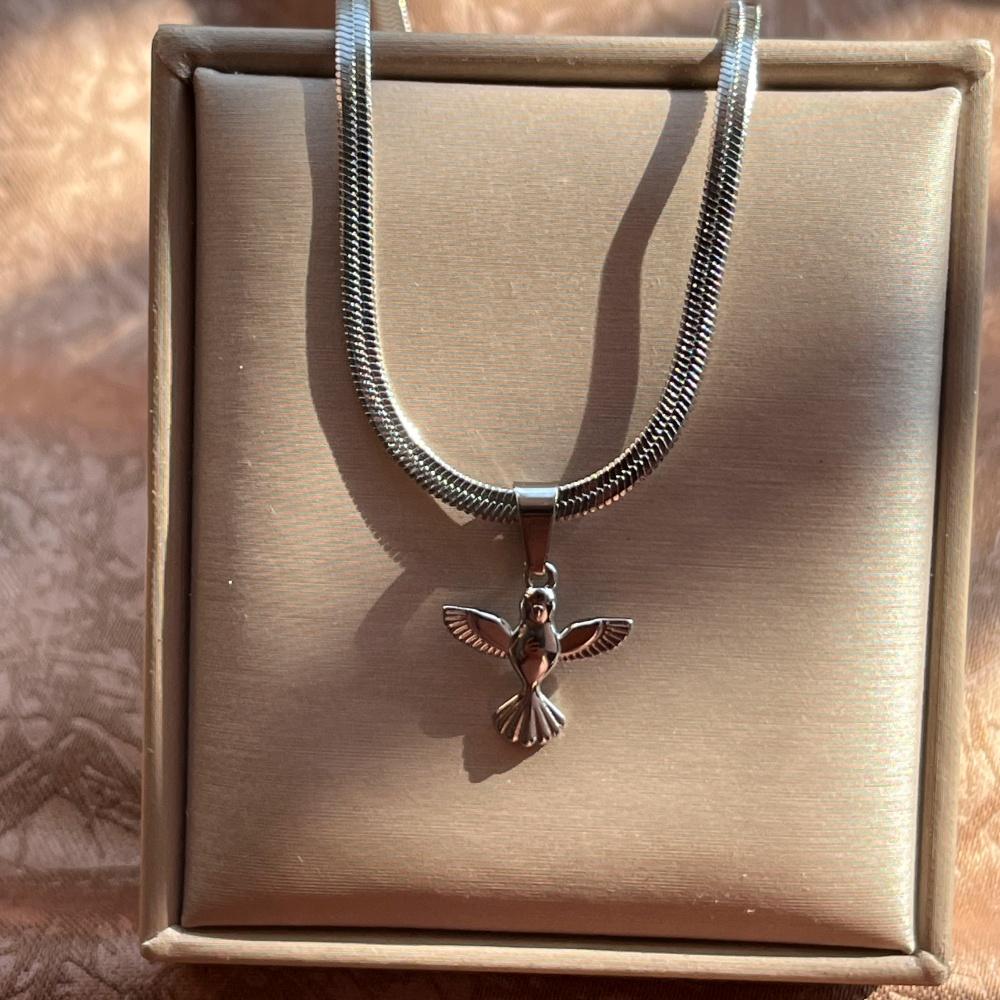 Small Animal Snake Pendant Flat Snake Chain Necklaces for Women Choker Necklace Stainless Steel Jewelry Party Birthday Gift New