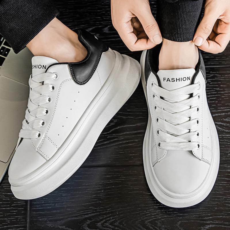 Black and white shock-absorbing sports shoes street shooting thick-soled heightening casual board shoes