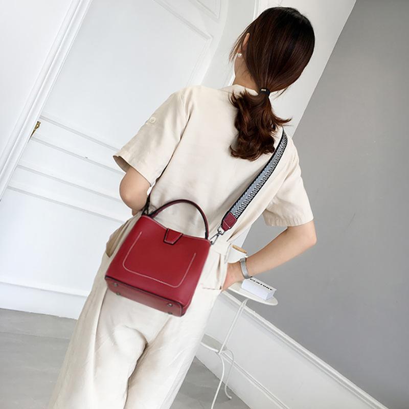 Women's Leather Handbag, Bucket Bag, European and American Retro Single-shoulder Crossbody Bag