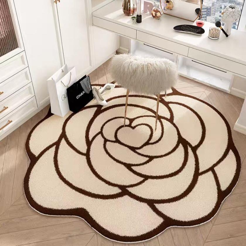 Retro Luxury Camellia Faux Cashmere Carpet for Living Room or Bedroom - Irregular Shape, Skin-Friendly Floor Mat