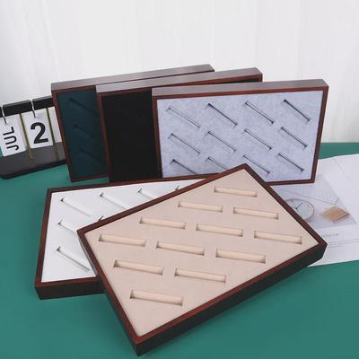 Výroba šperků – Balení a prezentace šperků